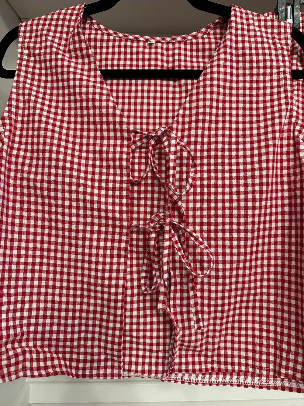 Small Women's Red Gingham Lace-Up top and shorts. Like new - Picture 2 of 3